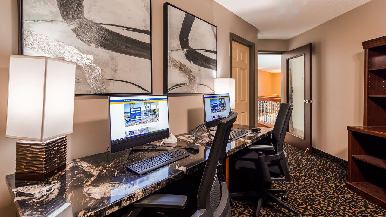 Photo of Livingroom in Orillia
