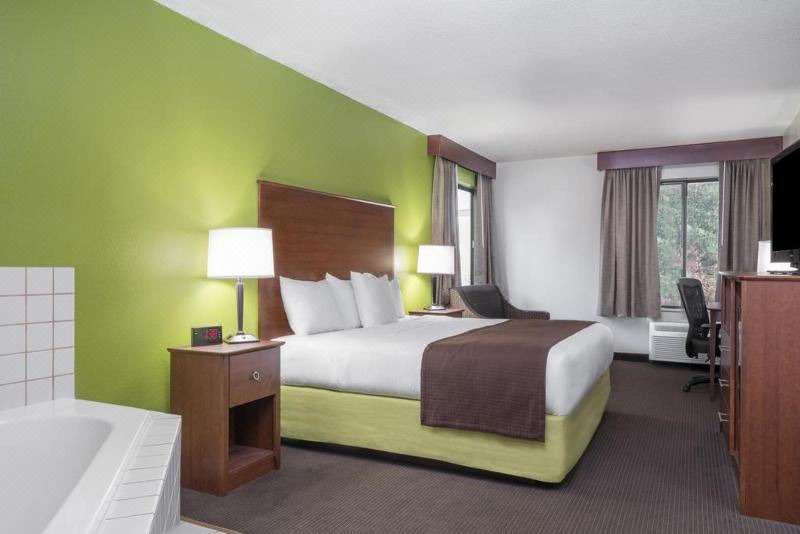 Photo of Bedroom in Blackduck