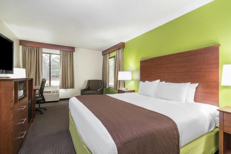 Photo of Bedroom in Blackduck