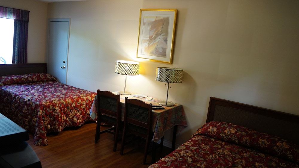 Photo of Bedroom in Madoc