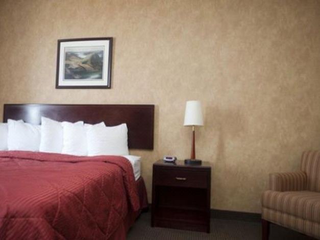 Photo of Bedroom in Sturgeon Falls