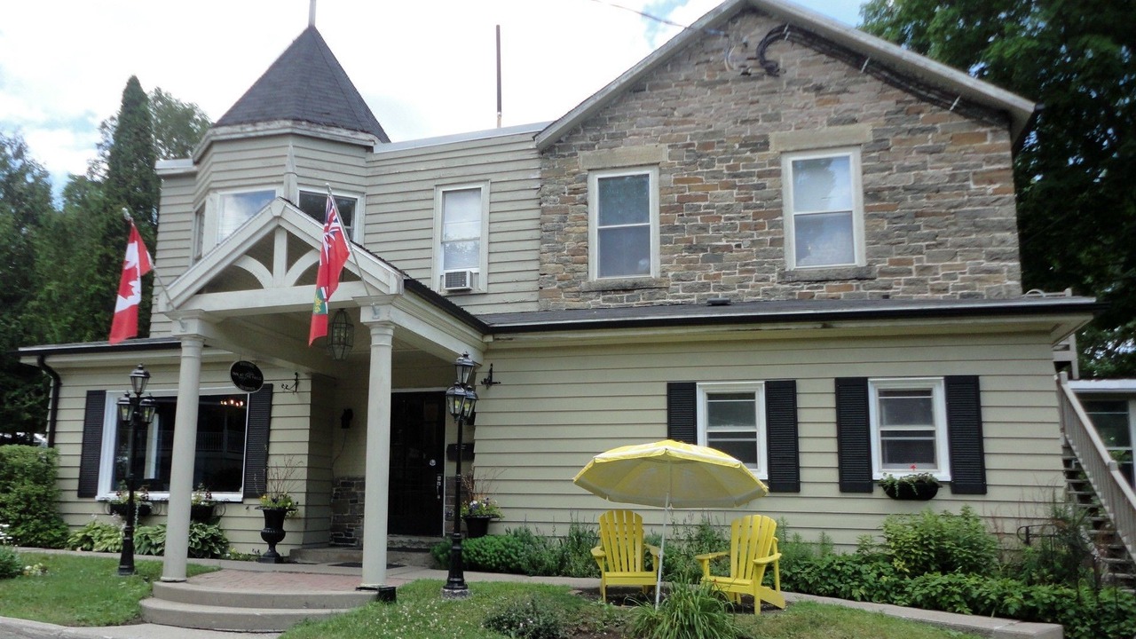 Photo of Buildings in Bracebridge