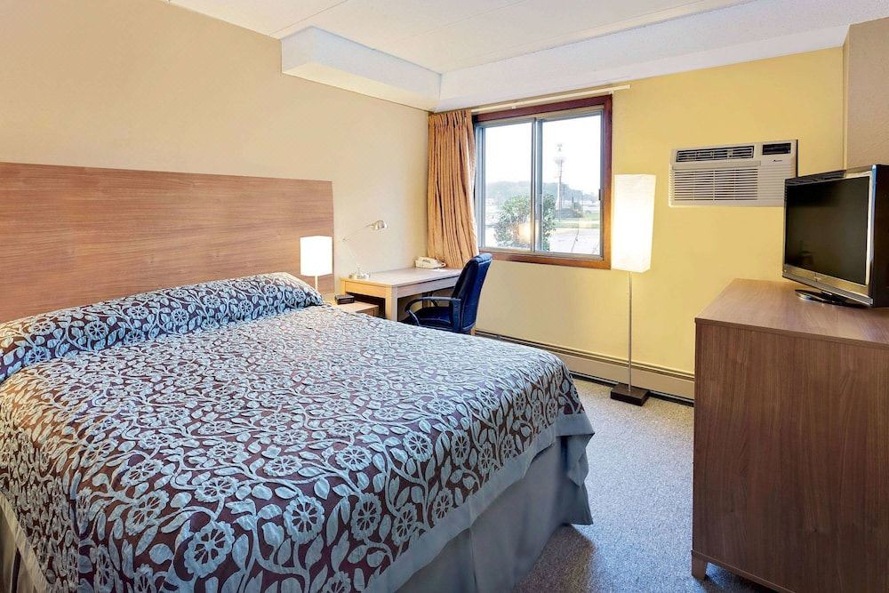 Photo of Bedroom in Winona