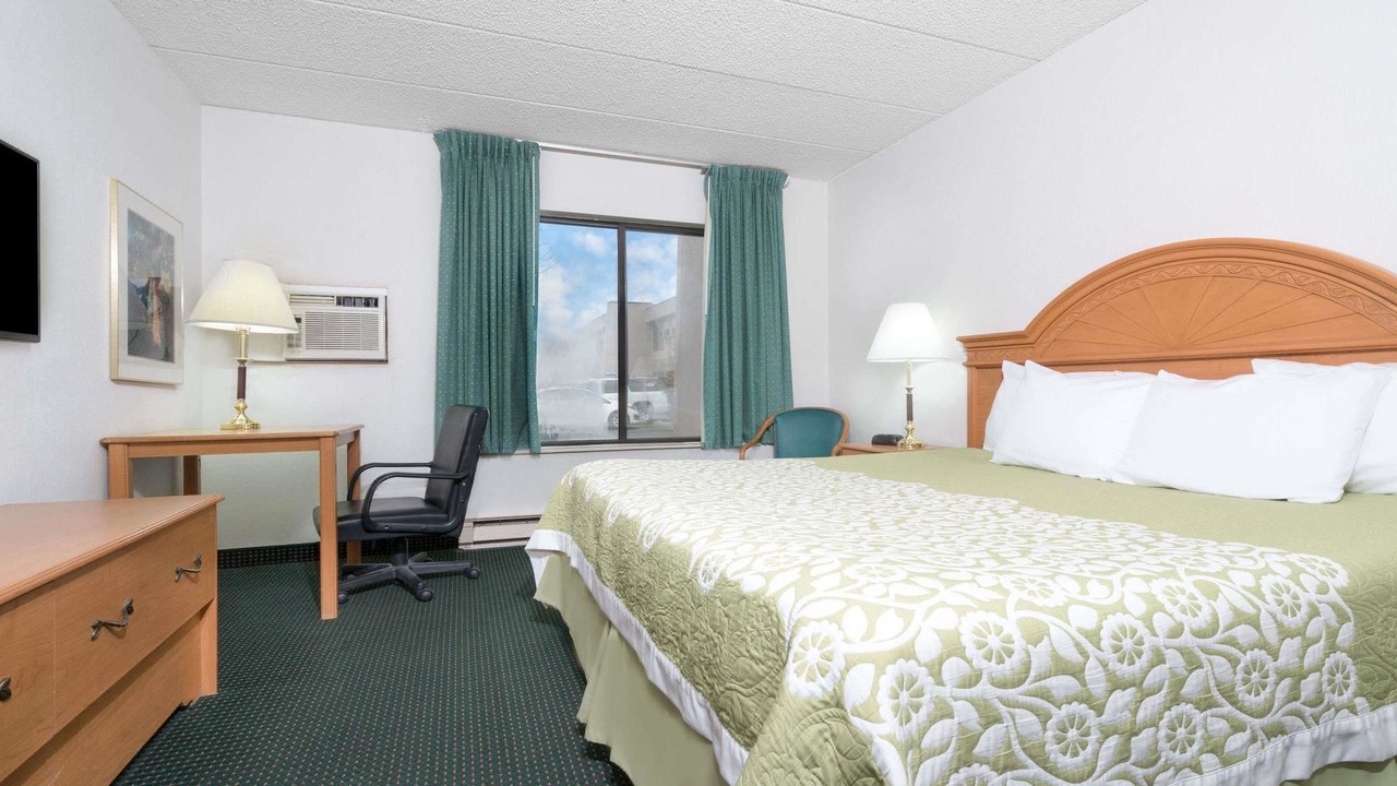 Photo of Bedroom in St. Cloud