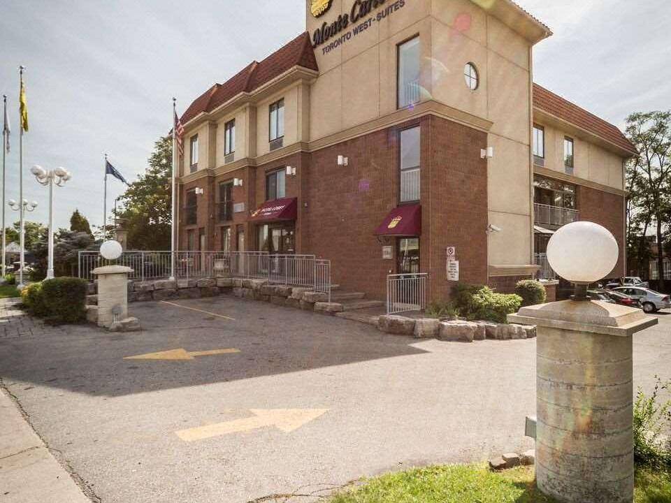 Photo of Buildings in Mississauga