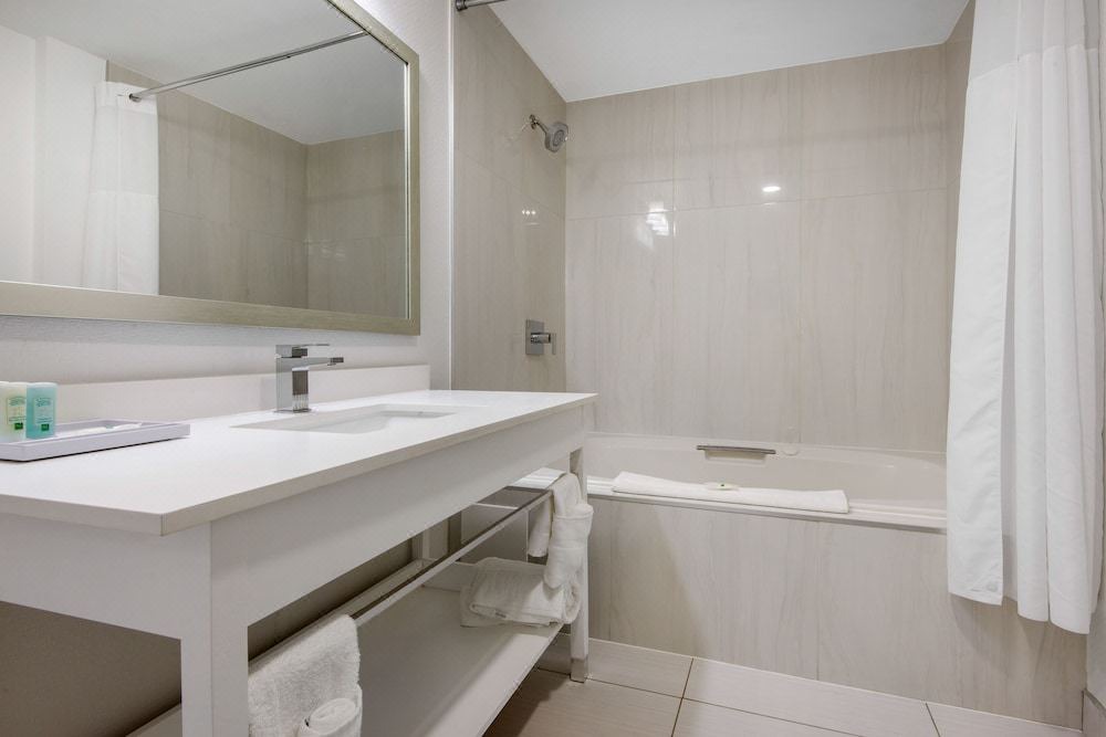 Photo of Bathroom in Orillia