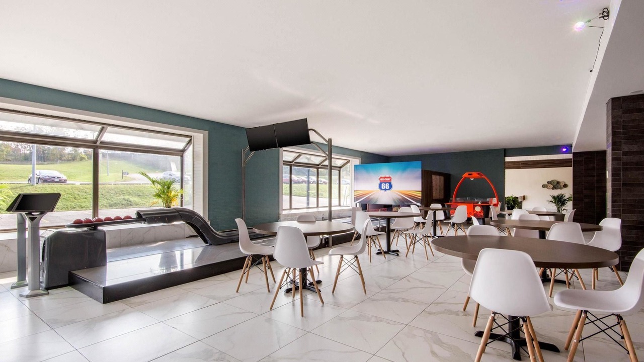 Photo of Livingroom in Orillia