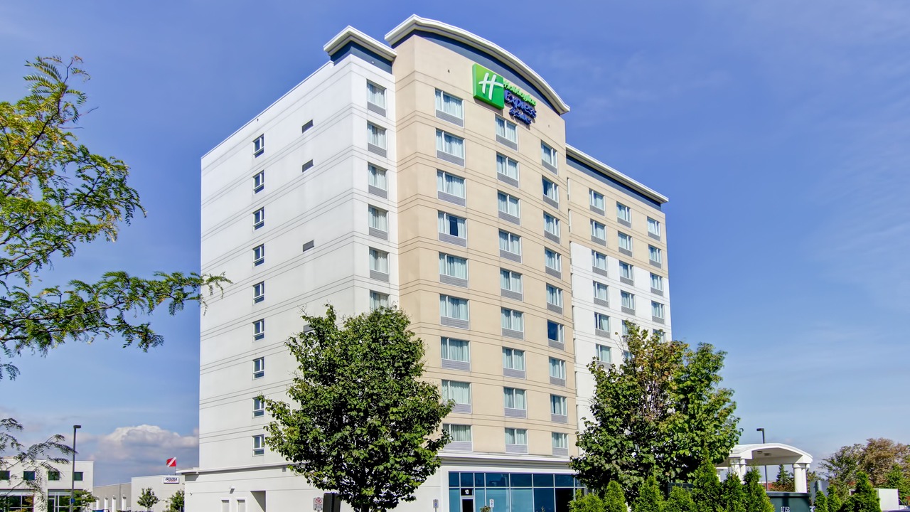 Photo of Buildings in Richmond Hill