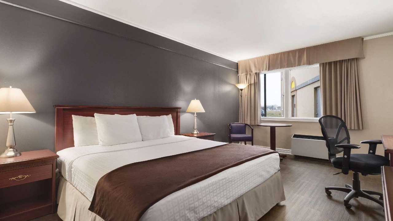 Photo of Bedroom in Brockville