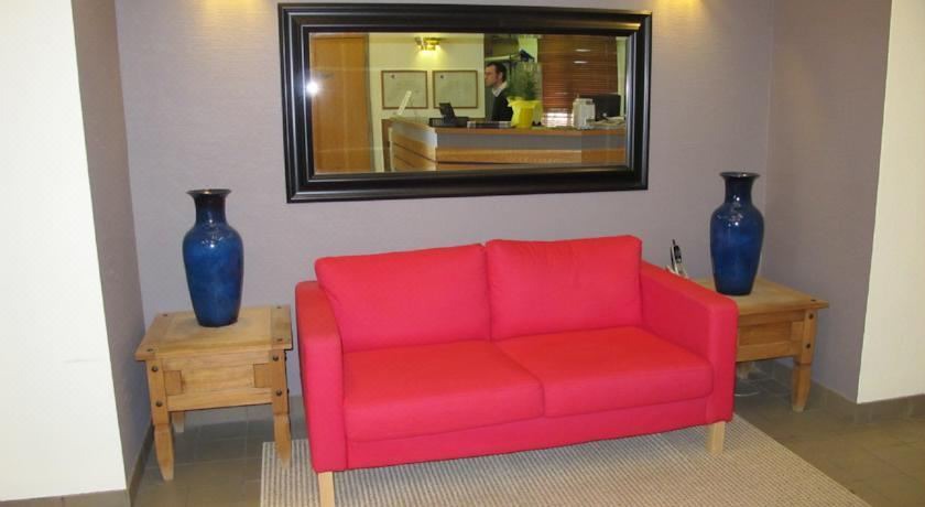 Photo of Livingroom in Rideau Heights