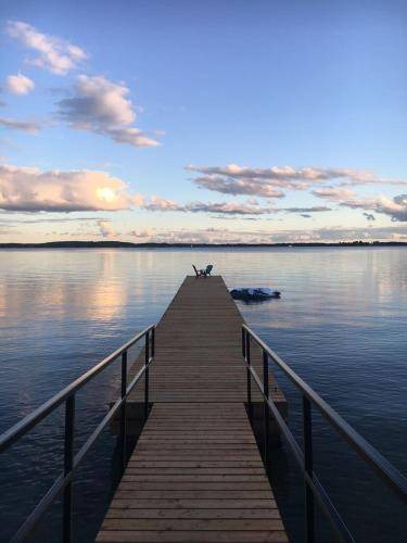 Photo of Others in Leeds and the Thousand Islands