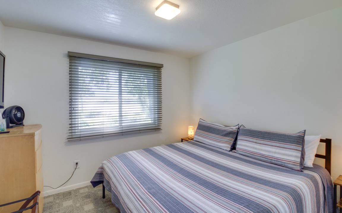 Photo of Bedroom in Walker