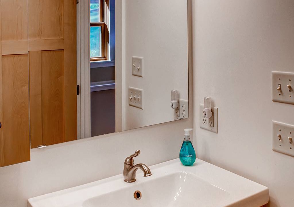 Photo of Bathroom in Brainerd