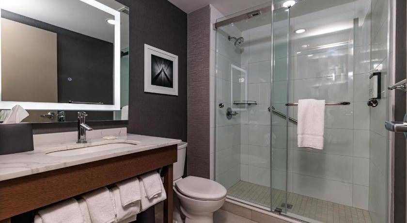 Photo of Bathroom in Airport Road Business Centre