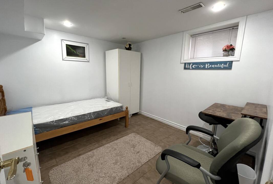 Photo of Livingroom in Old East York