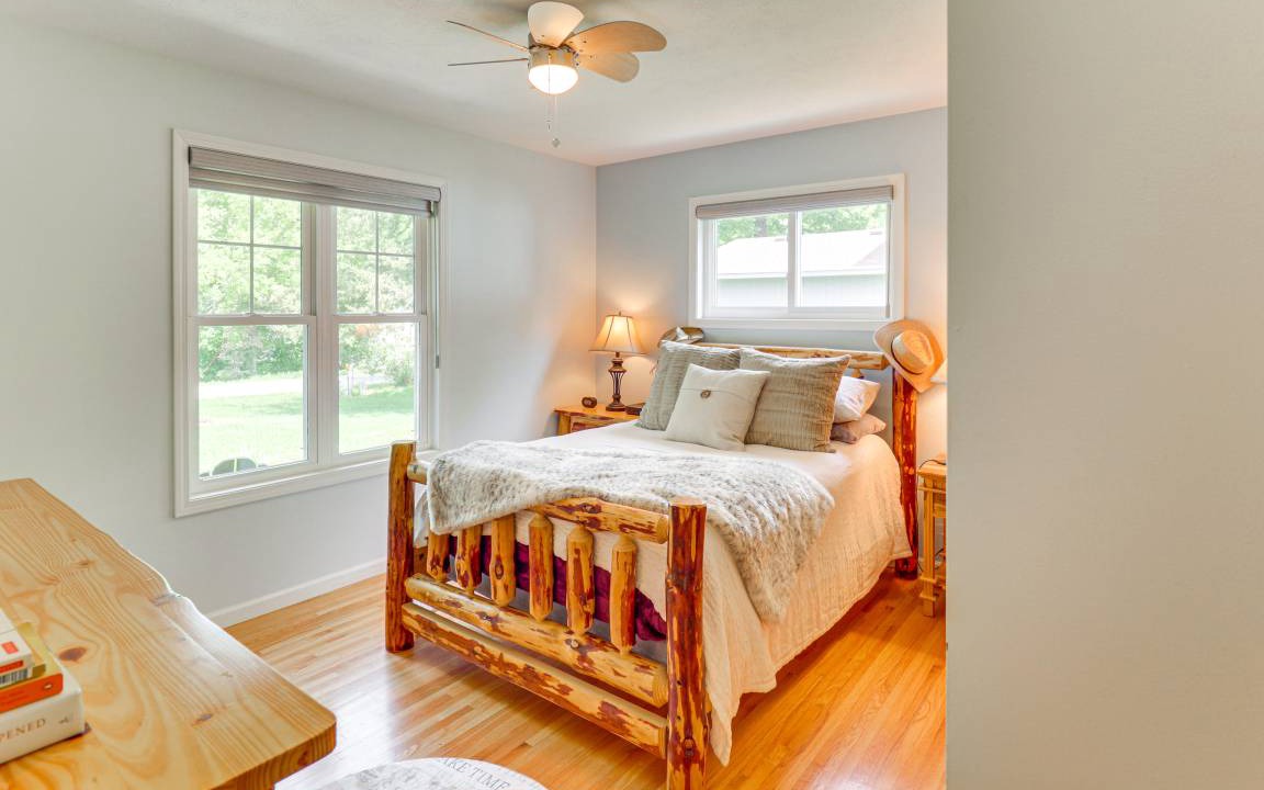 Photo of Bedroom in Alexandria