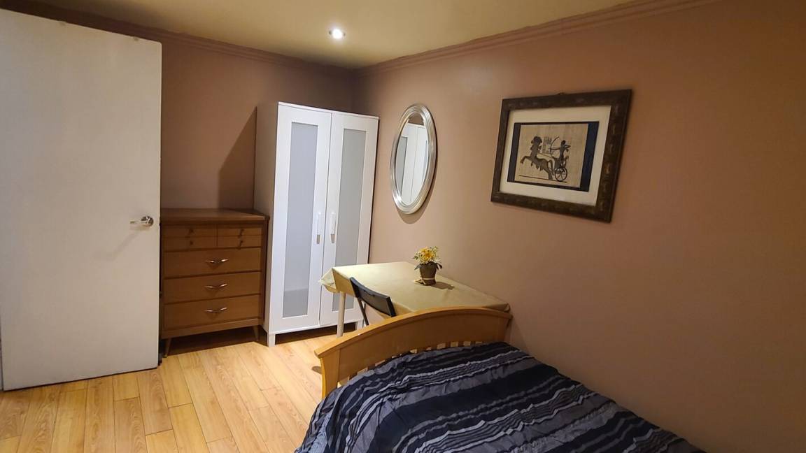 Photo of Bedroom in Harwood