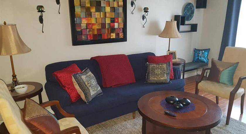 Photo of Livingroom in Sarnia