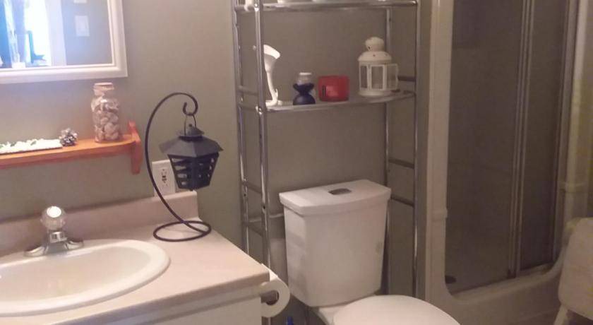 Photo of Bathroom in Renfrew County