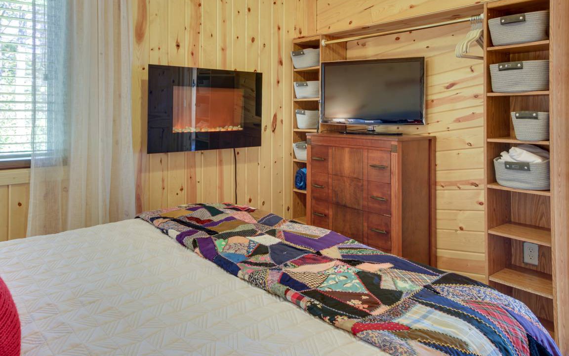 Photo of Bedroom in Deer River