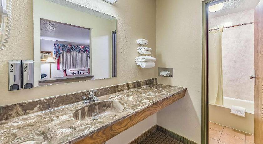 Photo of Bathroom in St. Joseph