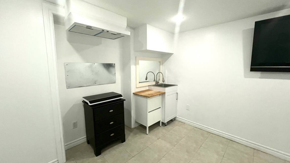 Photo of Kitchen in Old East York