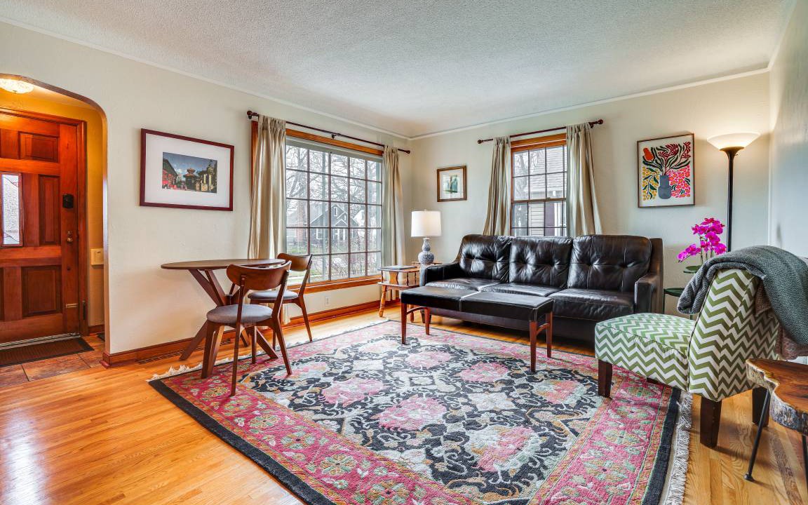 Photo of Livingroom in West Seventh