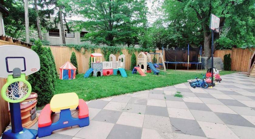 Photo of Others in Lawrence Heights