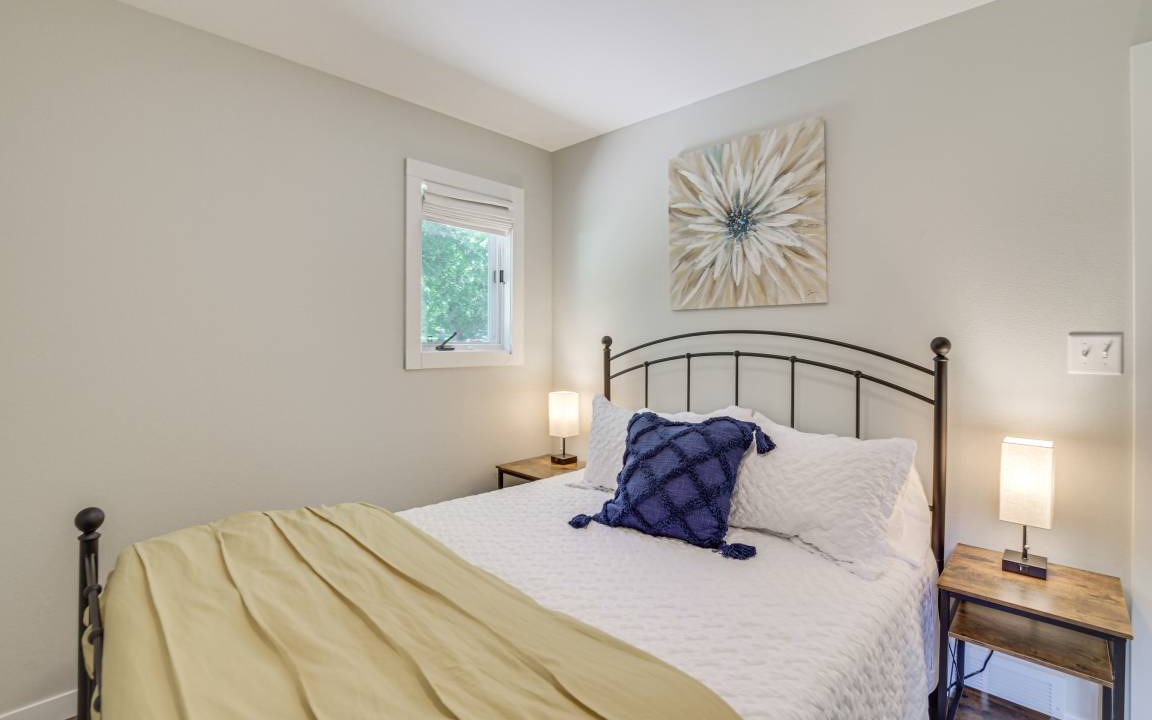 Photo of Bedroom in Detroit Lakes