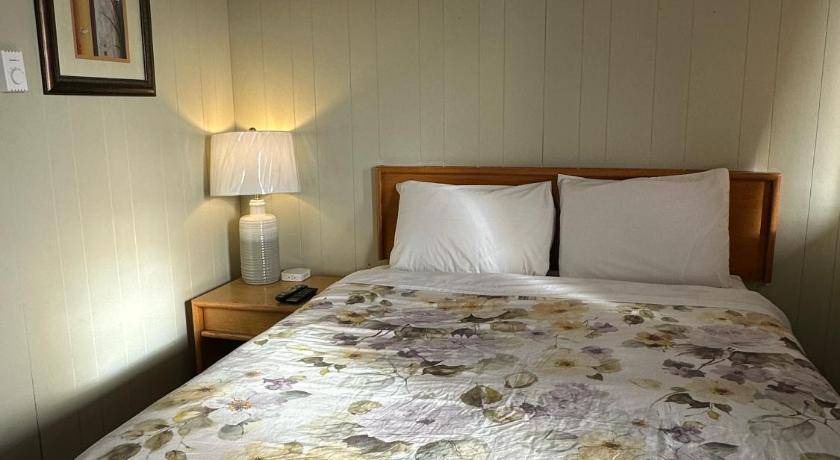 Photo of Bedroom in Nipigon