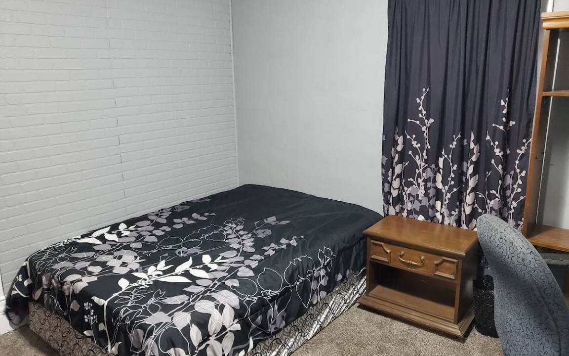 Photo of Bedroom in Albert Lea