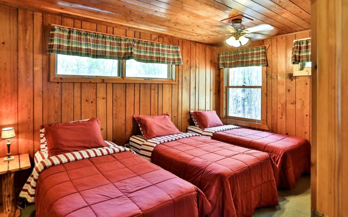 Photo of Bedroom in Ray