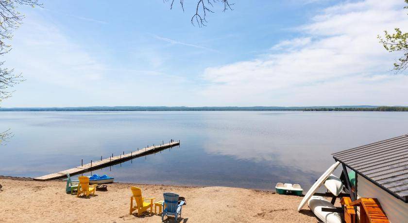 Photo of Others in Golden Lake