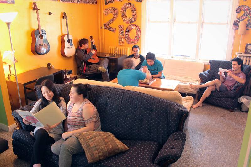 Photo of Livingroom in ByWard Market