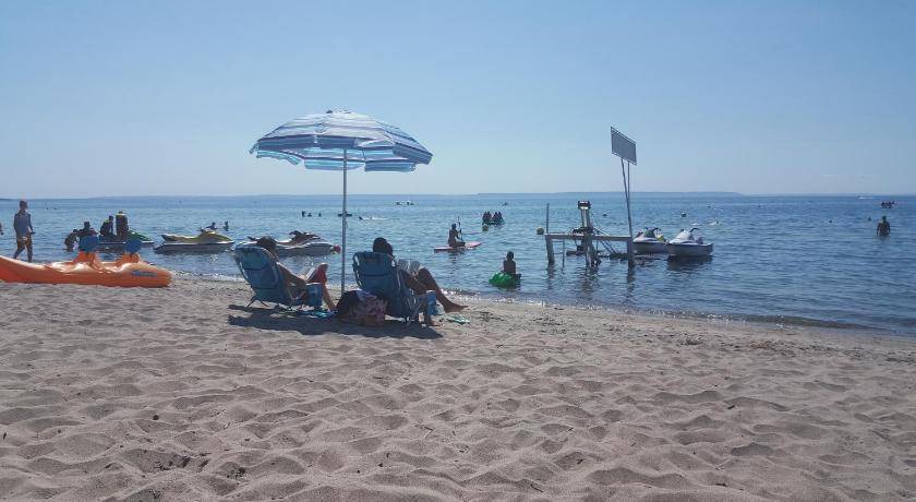 Photo of Others in Balm Beach
