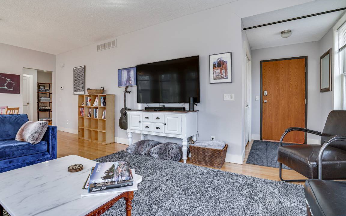 Photo of Livingroom in Riverview