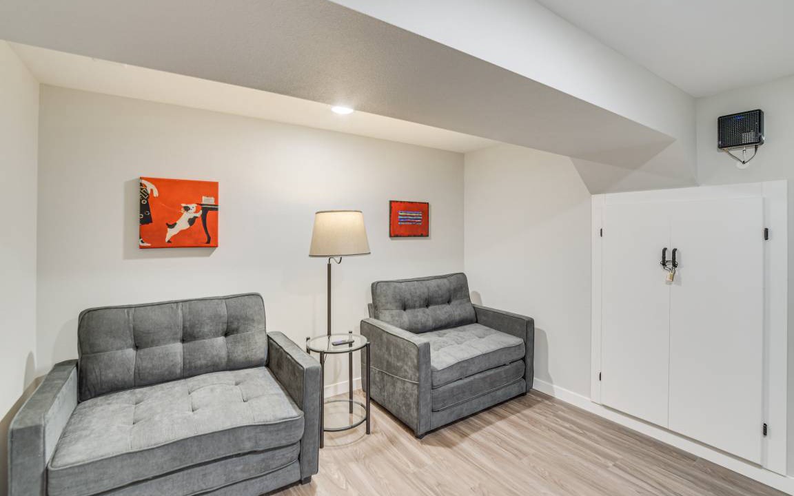 Photo of Livingroom in Detroit Lakes