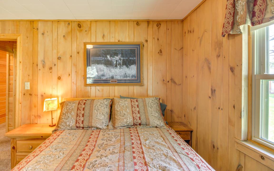 Photo of Bedroom in Emily