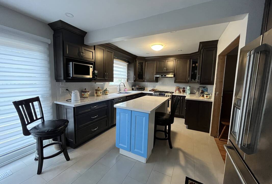 Photo of Kitchen in Central Erin Mills