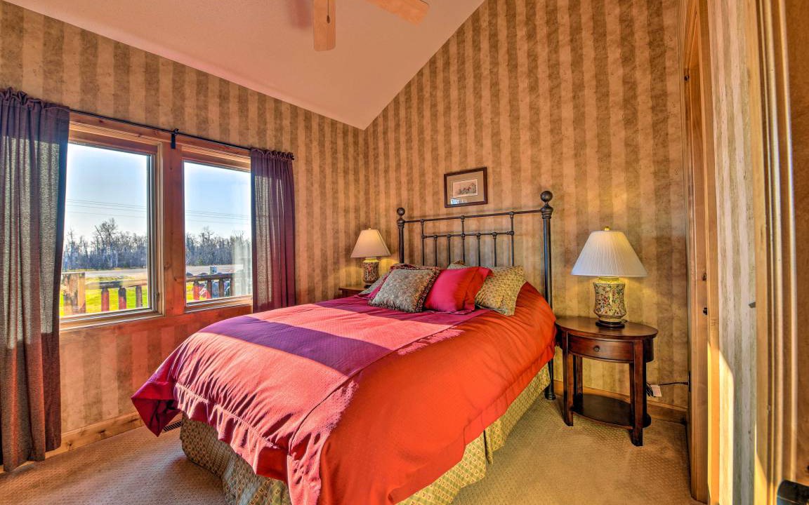 Photo of Bedroom in Two Harbors