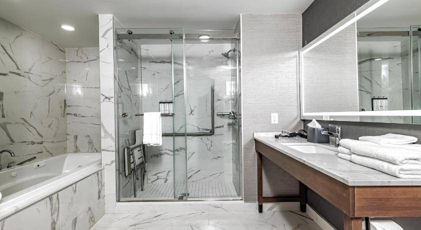 Photo of Bathroom in Airport Road Business Centre