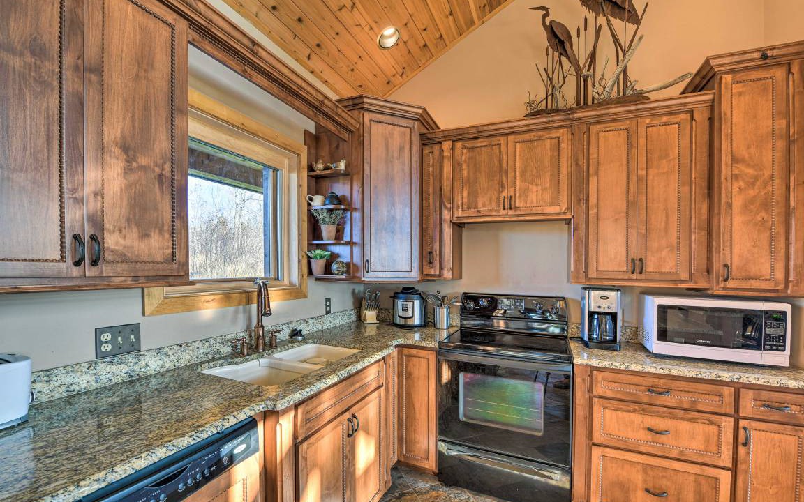 Photo of Kitchen in Two Harbors