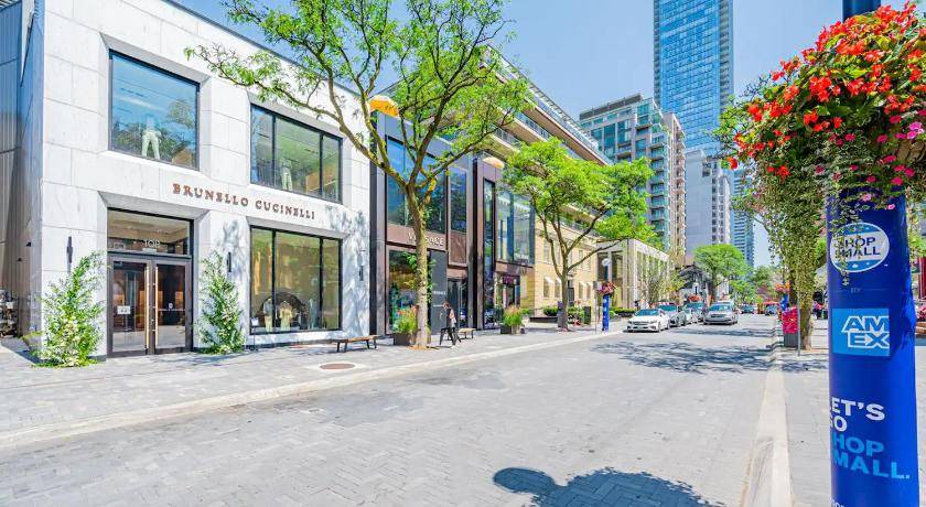 Photo of Others in Bloor-Yorkville