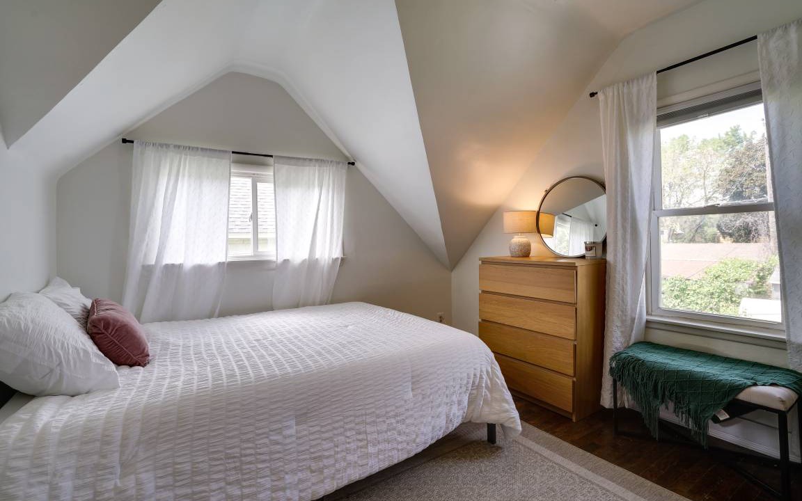 Photo of Bedroom in Merriam Park