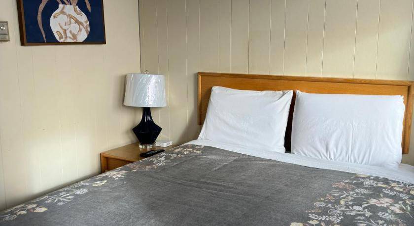 Photo of Bedroom in Nipigon