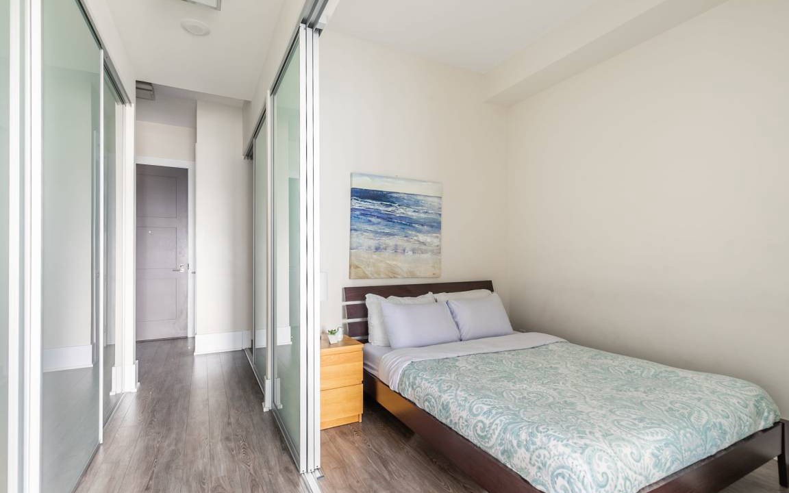 Photo of Bedroom in Toronto Entertainment District