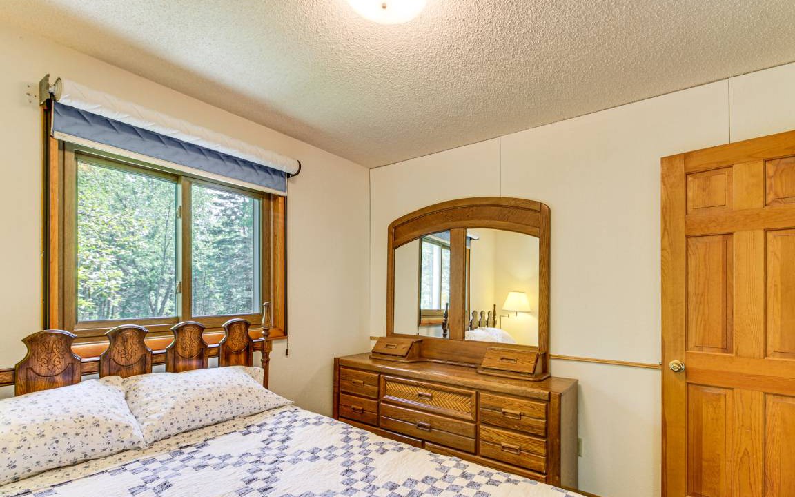 Photo of Bedroom in Duluth