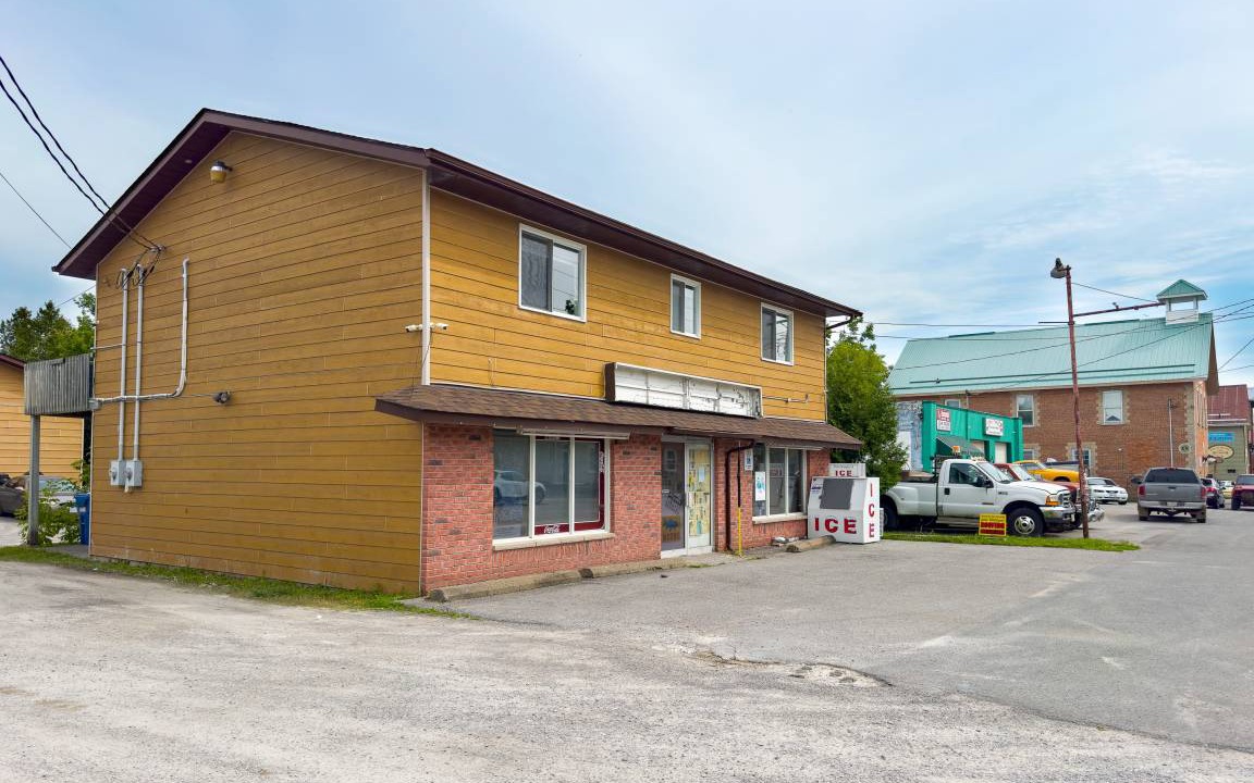 Photo of Others in Bobcaygeon