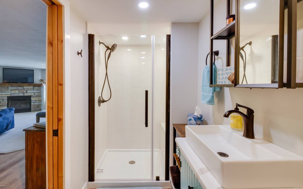 Photo of Bathroom in Alexandria