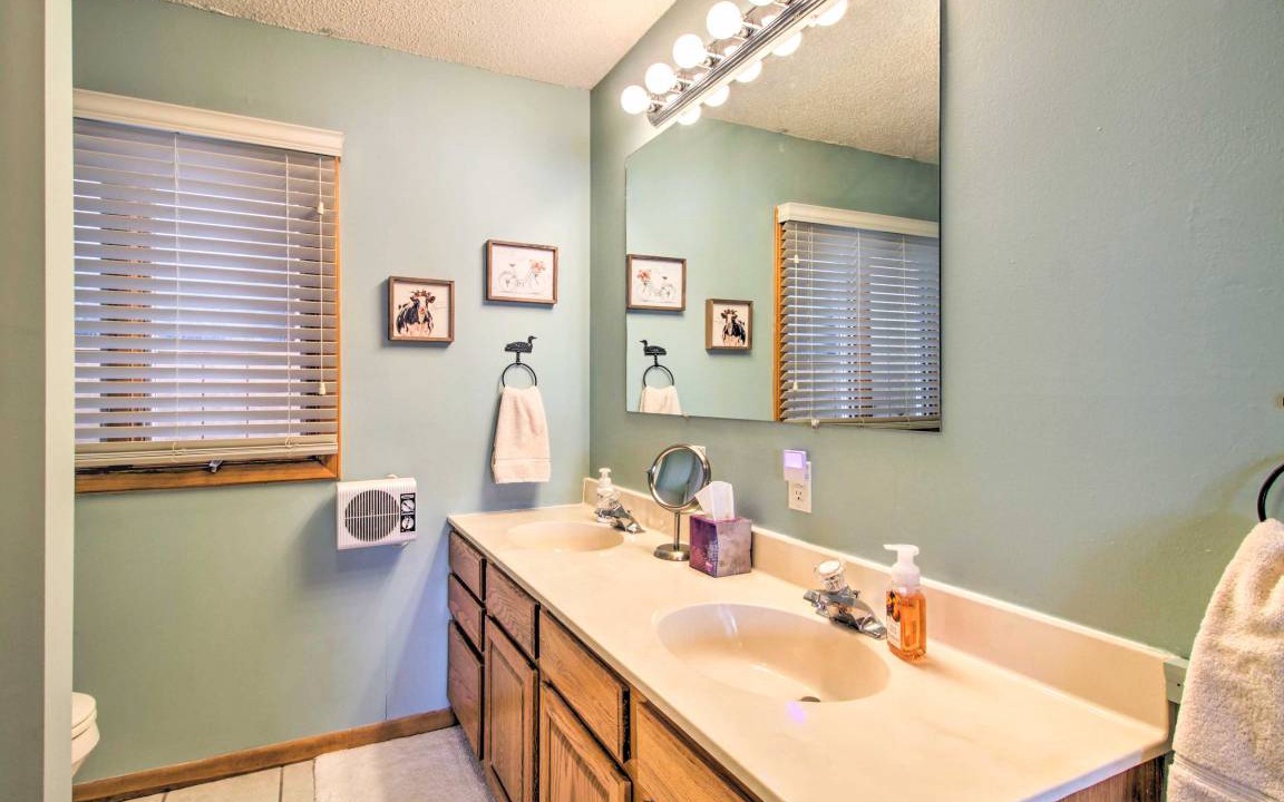 Photo of Bathroom in Hackensack